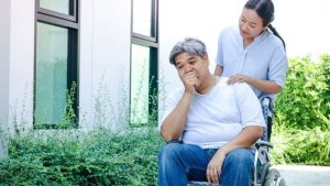 giup viec cham nguoi benh 2